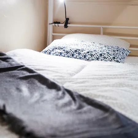 Πανσιόν The Chill